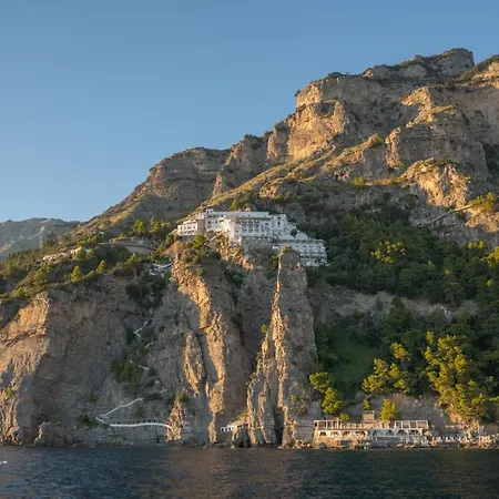 Hotel Grand Tritone 5*