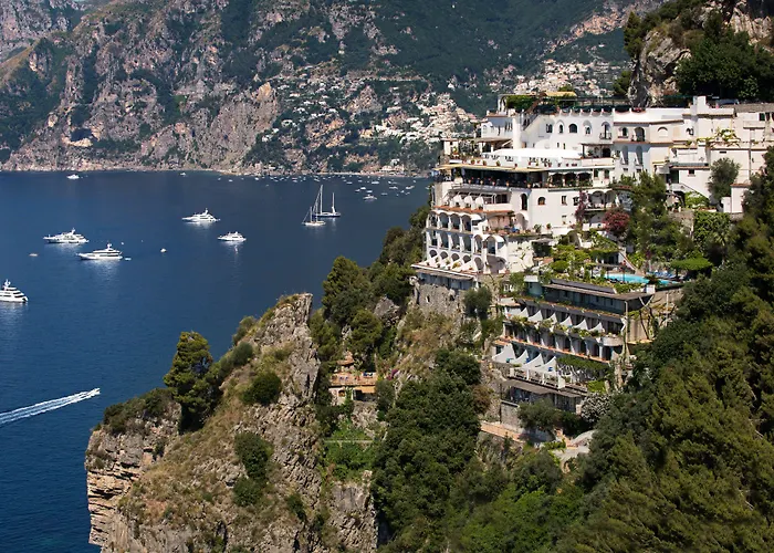 Hotel Grand Tritone 5*