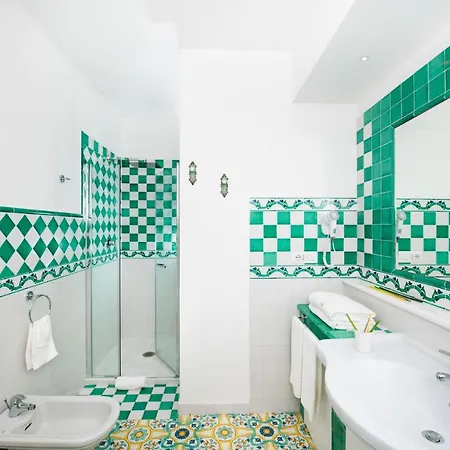 Grand Tritone Hotel 4*