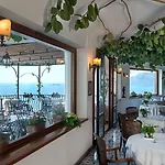 特里托尼大酒店 酒店 5*