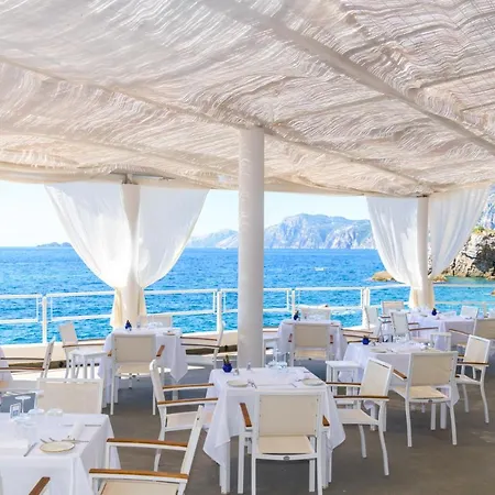 Grand Tritone Hotel