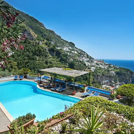 Hotel Grand Tritone 5*