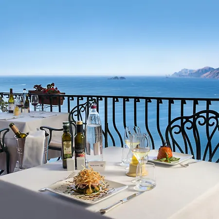 Hotel Grand Tritone 5*