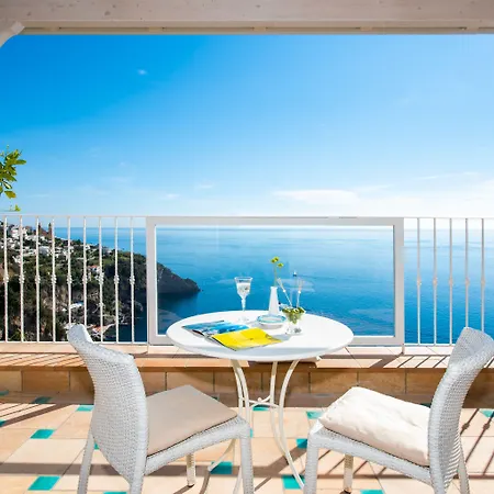 Grand Tritone Hotel 5*