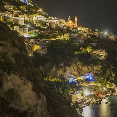 Hotel Grand Tritone 5*
