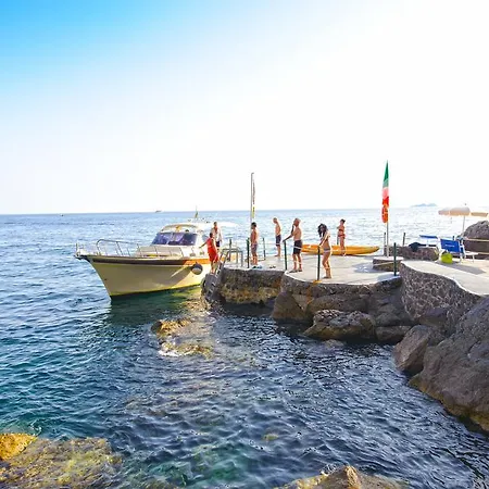 Hotel Grand Tritone 4*